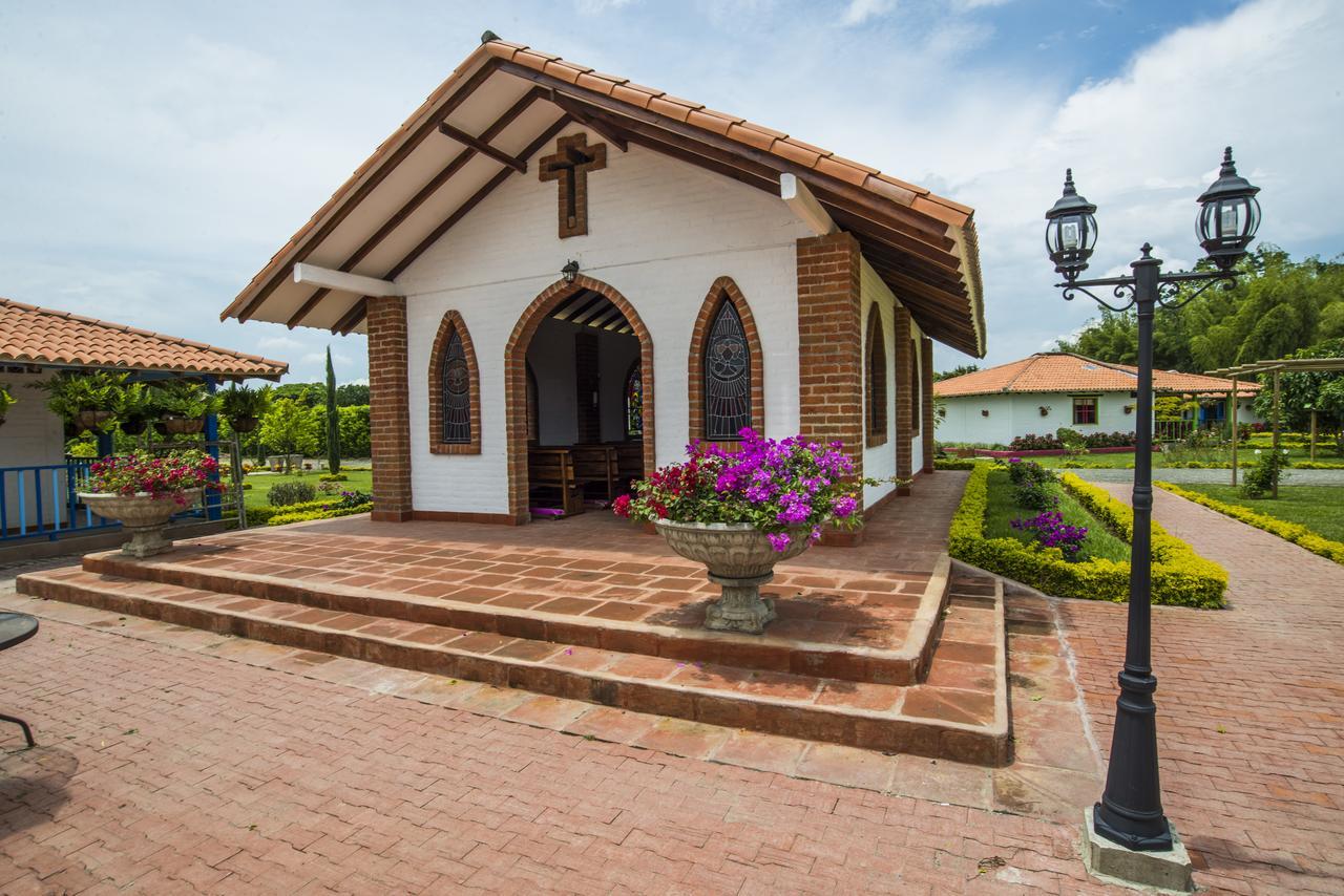 Hotel Campestre Tardes Calenas Yumbo Luaran gambar