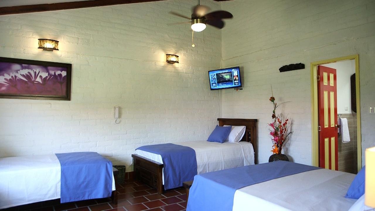 Hotel Campestre Tardes Calenas Yumbo Luaran gambar