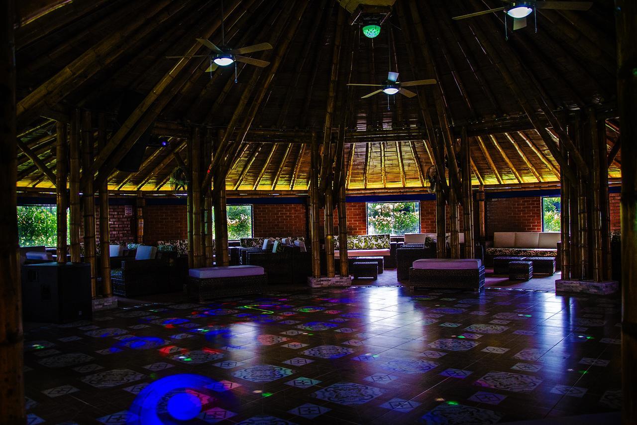Hotel Campestre Tardes Calenas Yumbo Luaran gambar